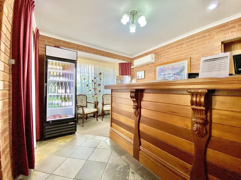 Comfort Heritage Wagga Motel 4*