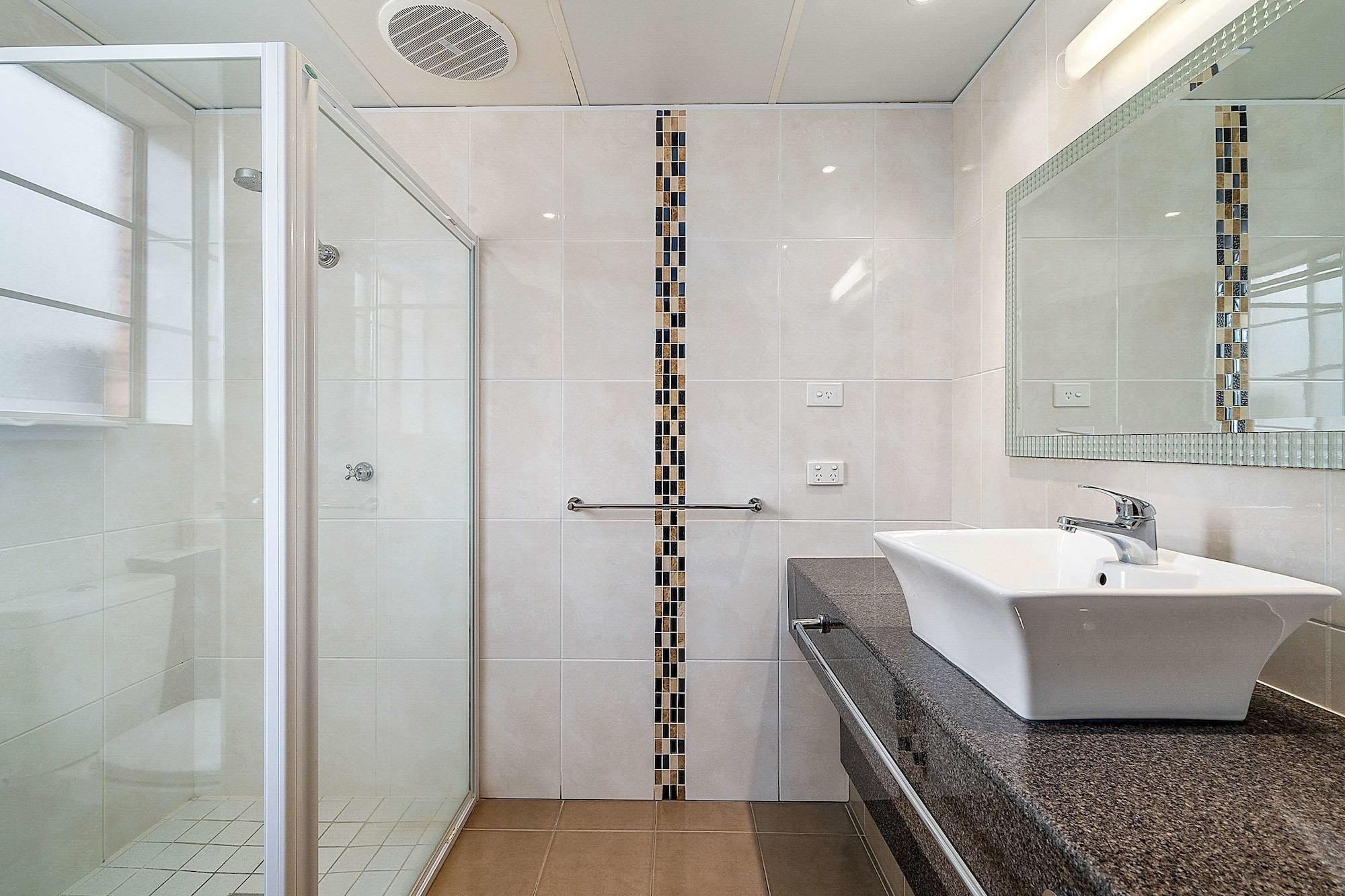Motel Comfort Heritage Wagga 4*